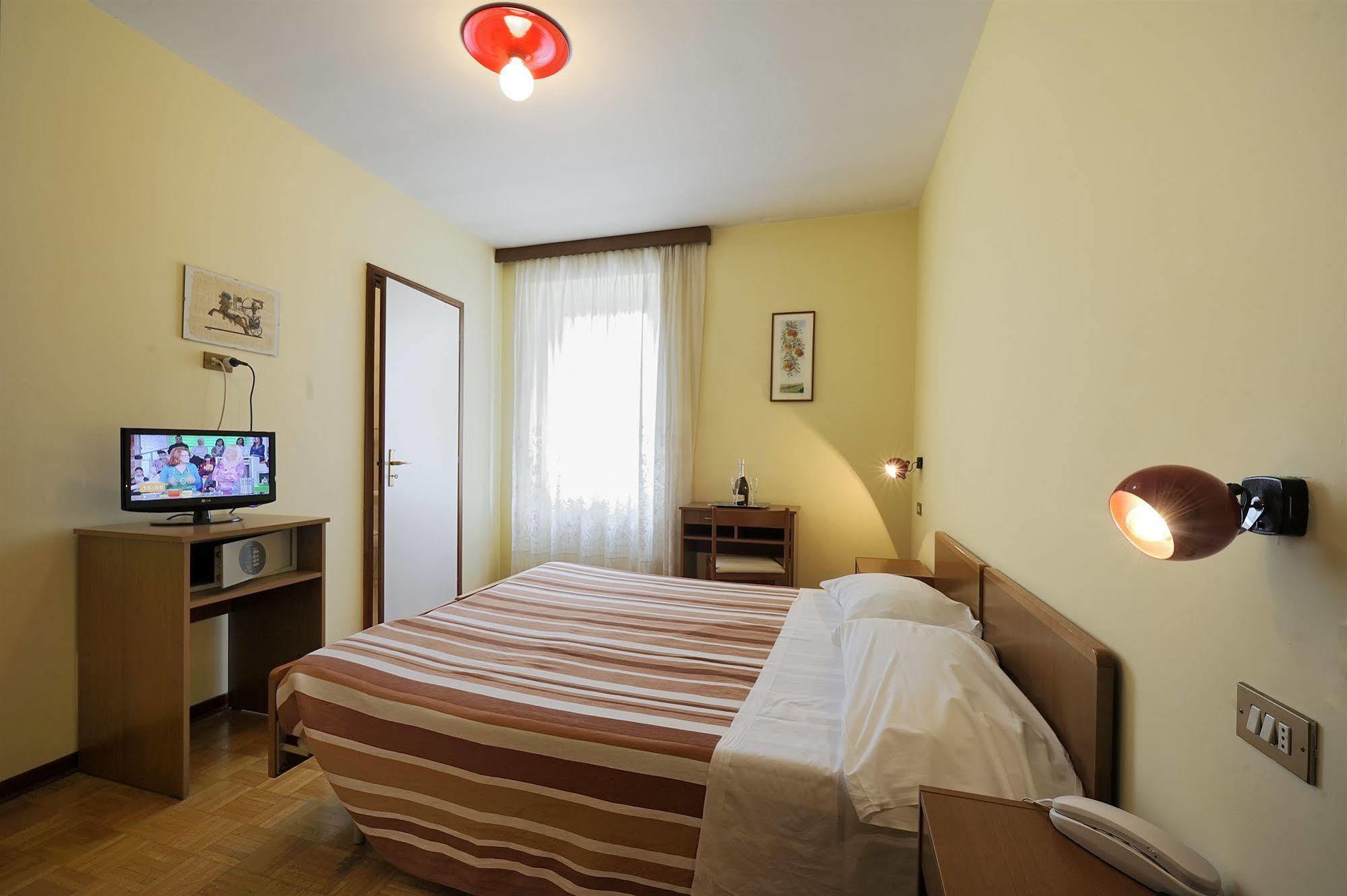 Hotel Bertusi Porretta Terme Exterior foto